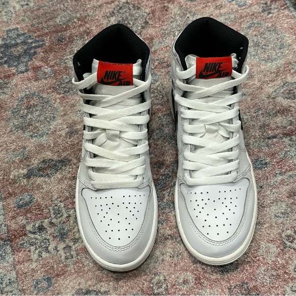 Nike Air Jordan 1 Retro High OG Premium Yin Yang White GS sz 4.5 - Picture 3 of 11